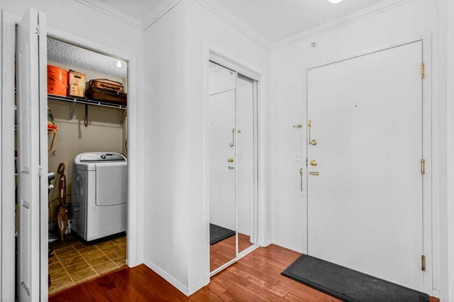 #308, 3308 Valleyview Park Se, Calgary