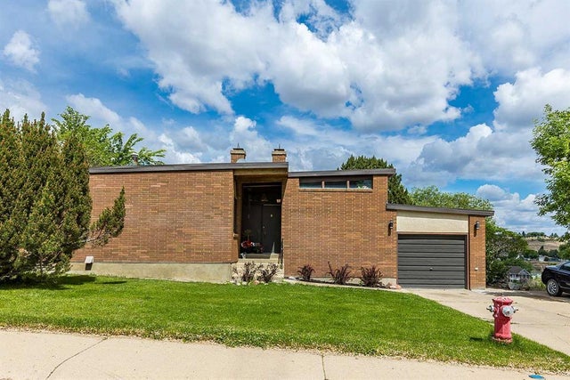 22 Chinook Drive Sw, Medicine Hat