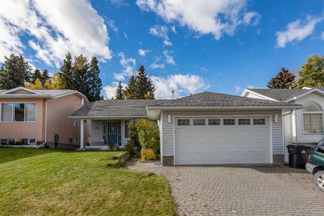 151 Rispler Way, Hinton