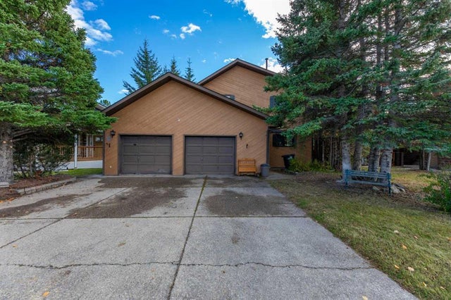 320 Collinge Road, Hinton