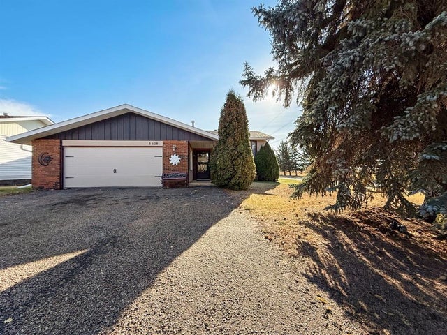 5618 47 Avenue, Forestburg