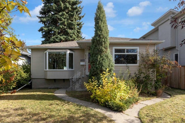 2412 22 Street Nw, Calgary