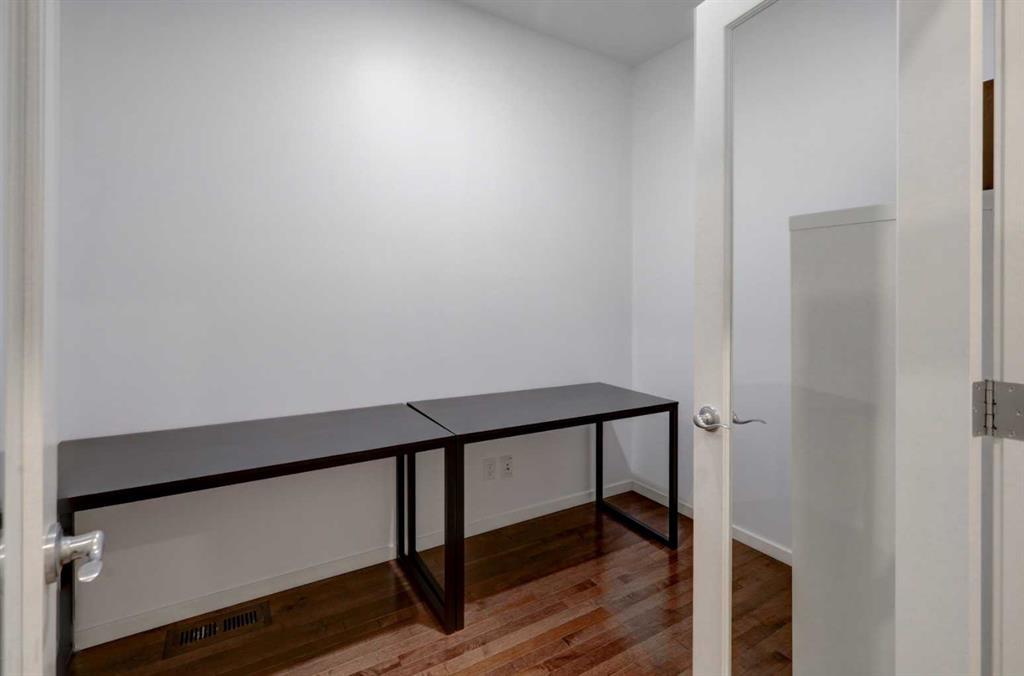 20 Nolancrest Green Northwest, Calgary – Residential Detached Listing Photo 5