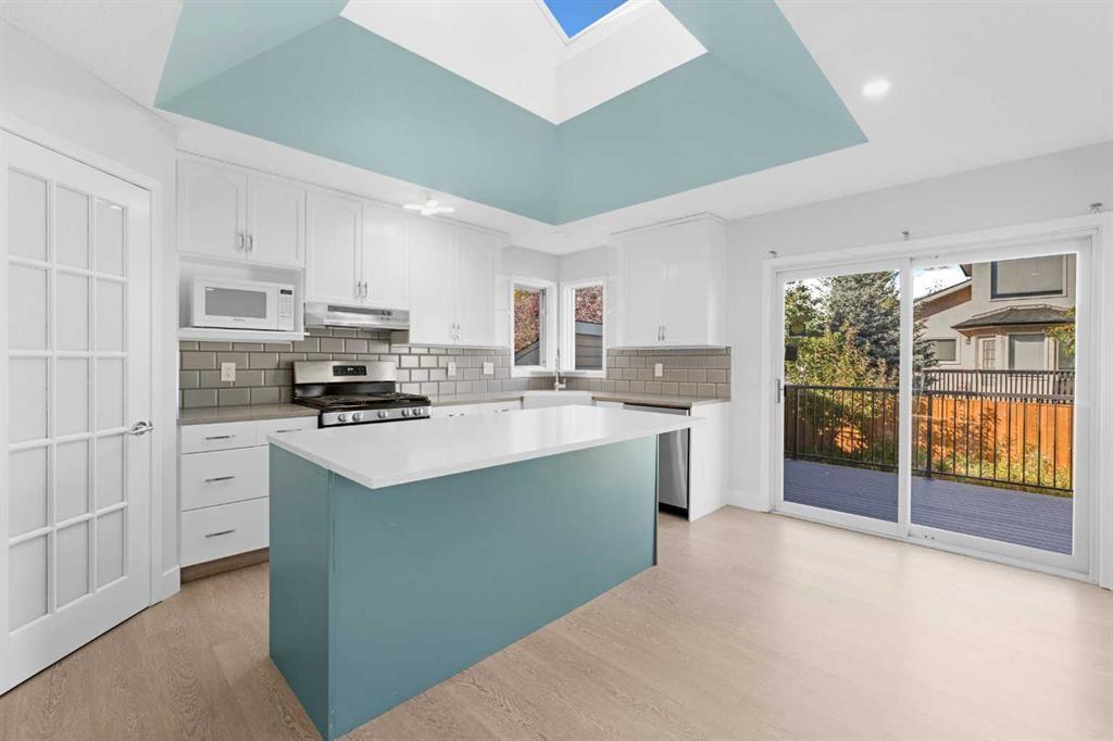 30 Hidden Circle Northwest, Calgary – Residential Detached Listing Photo 9