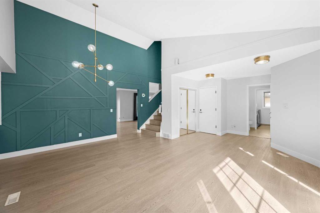 30 Hidden Circle Northwest, Calgary – Residential Detached Listing Photo 16