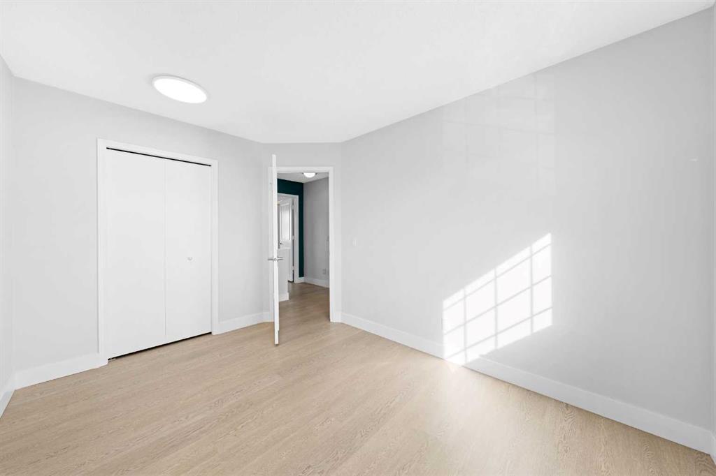 30 Hidden Circle Northwest, Calgary – Residential Detached Listing Photo 28