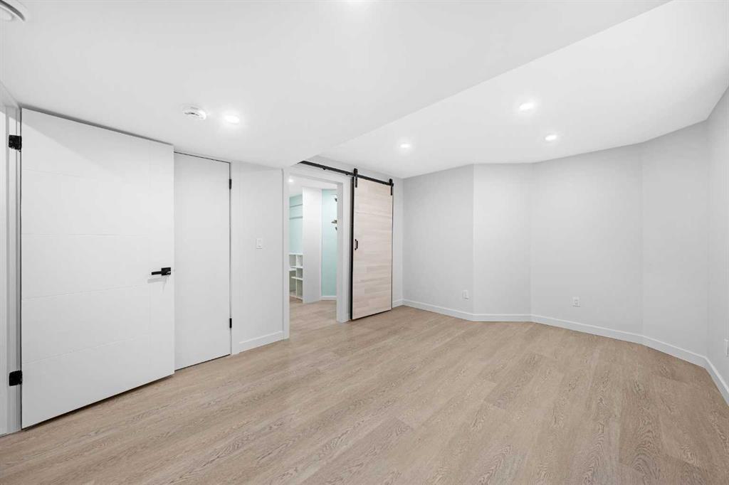 30 Hidden Circle Northwest, Calgary – Residential Detached Listing Photo 34