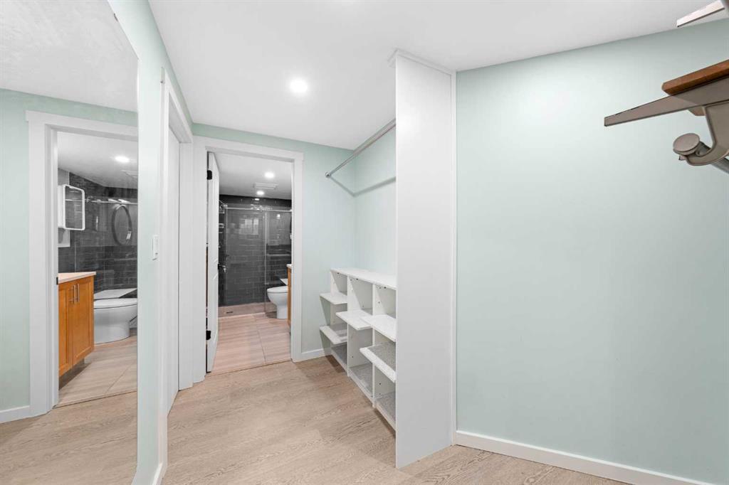 30 Hidden Circle Northwest, Calgary – Residential Detached Listing Photo 35