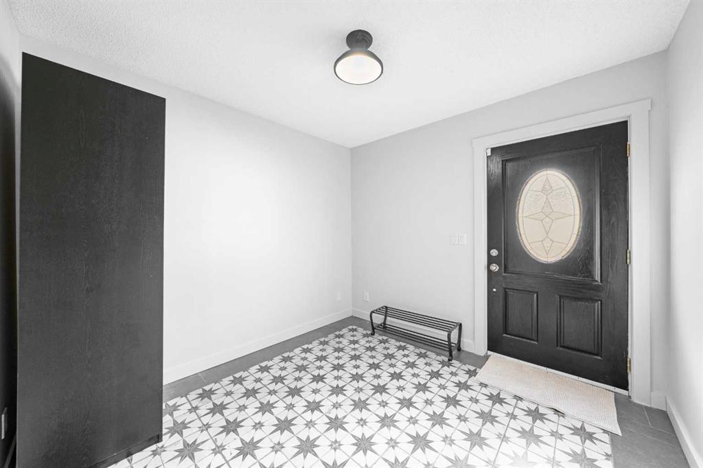 30 Hidden Circle Northwest, Calgary – Residential Detached Listing Photo 41