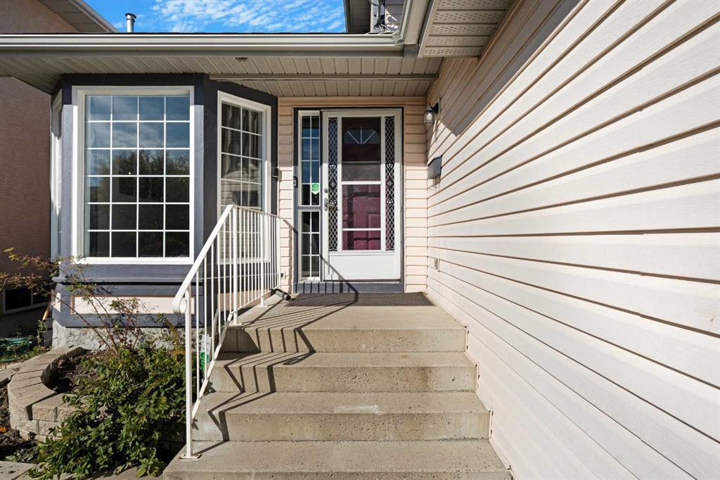 30 Hidden Circle Northwest, Calgary – Residential Detached Listing Photo 46