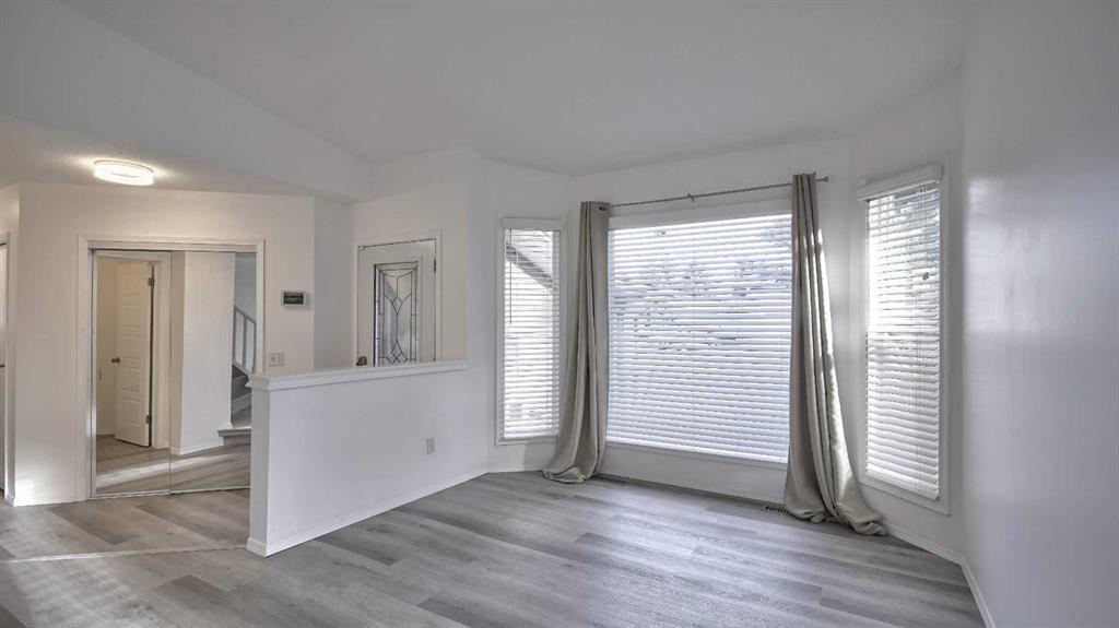 160 Riverstone Crescent Southeast, Calgary – Residential Detached Listing Photo 3