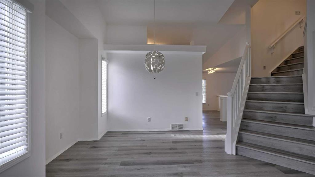 160 Riverstone Crescent Southeast, Calgary – Residential Detached Listing Photo 5