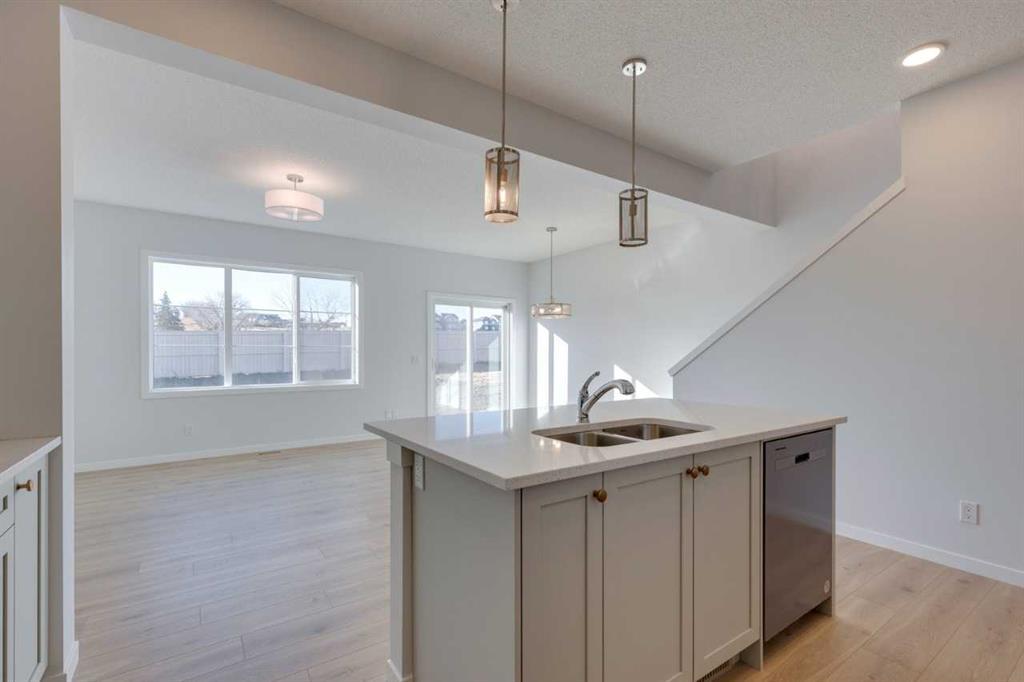 1477 Bayview Point Sw Airdrie Alberta T4B3N8 Bayview. Home For Sale