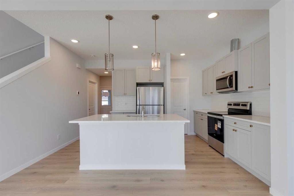 1477 Bayview Point Sw Airdrie Alberta T4B3N8 Bayview. Home For Sale