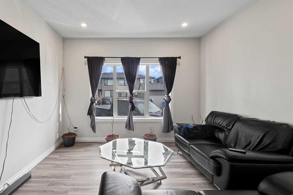 33 Homestead Crescent Northeast, Calgary – Residential Detached Listing Photo 23