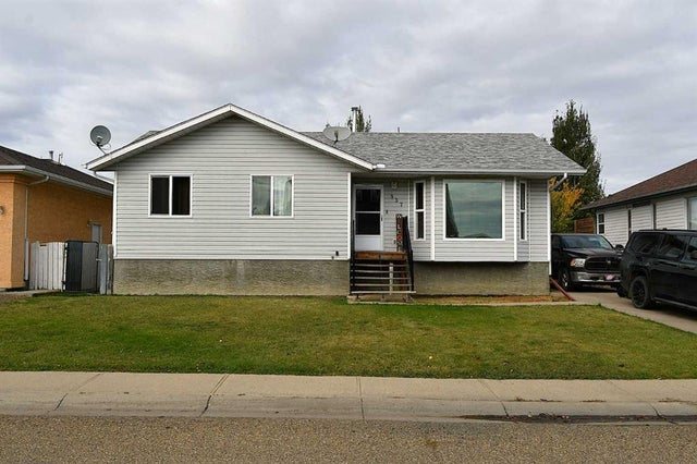 337 Laura Ave Avenue W, Duchess