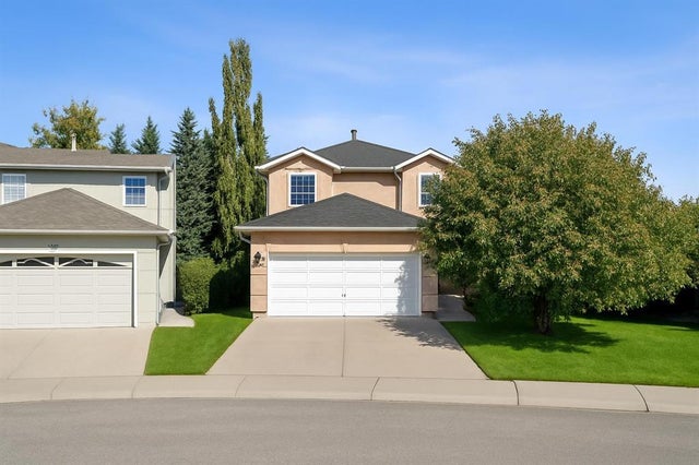 26 Mt Robson Close Se, Calgary