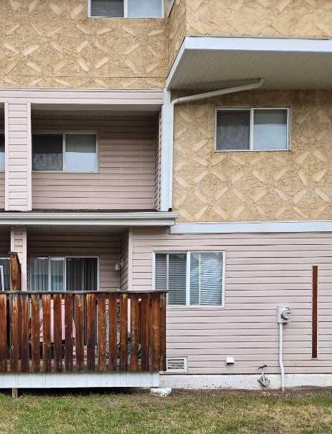 207, 9738 82 Street, Grande Prairie