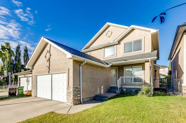 7 Everglade Circle Sw, Calgary