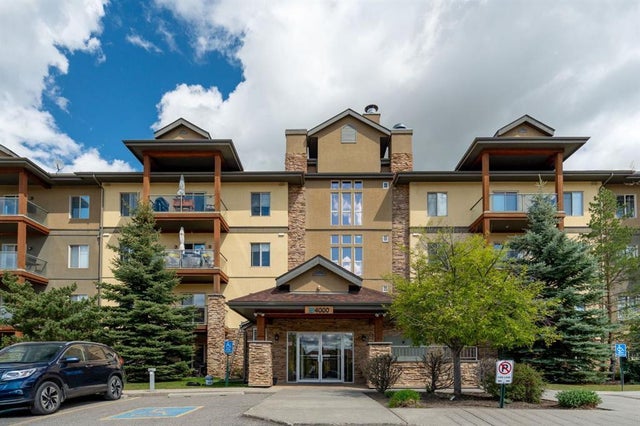 4214, 92 Crystal Shores Road, Okotoks