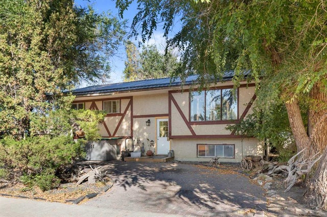 8 Cypress Way Se, Medicine Hat
