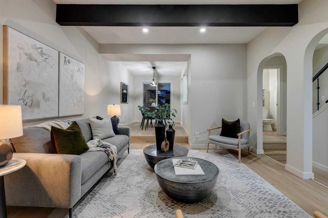 4, 7166 18 Street Se, Calgary