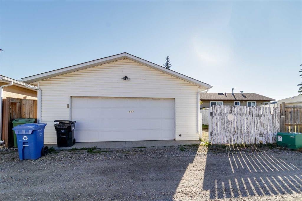 844 Rundlecairn Way Northeast, Calgary – Residential Detached Listing Photo 26