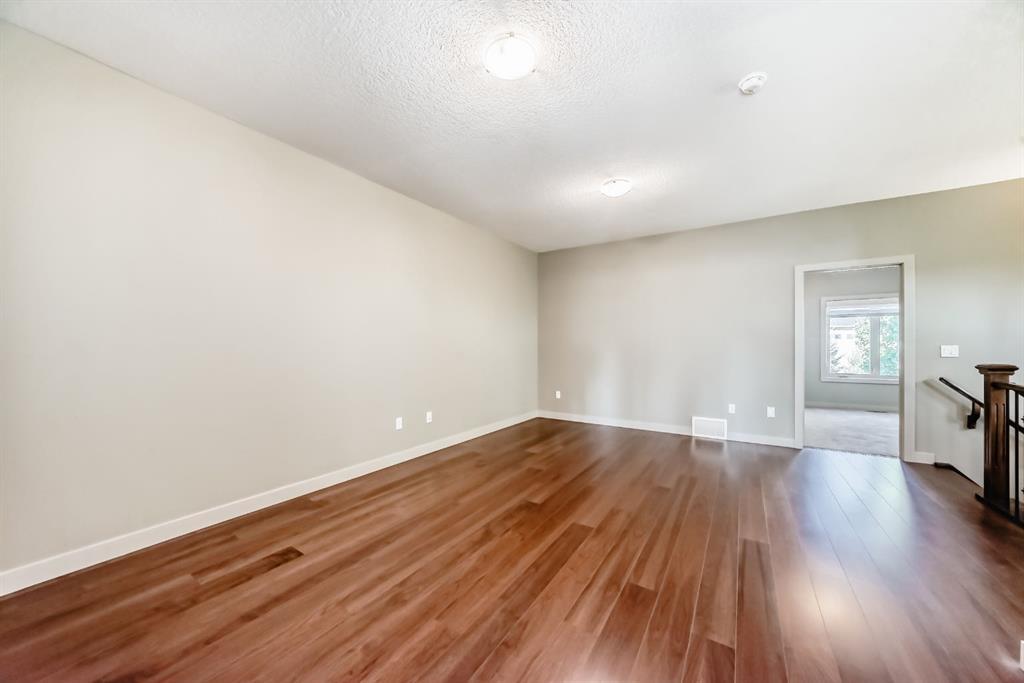 12 Cougar Ridge Landing Southwest, Calgary – Residential Row/Townhouse Listing Photo 36