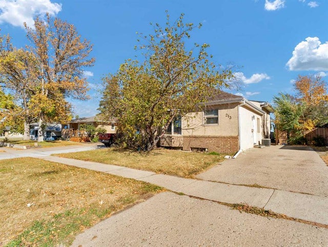 213 6 Street Se, Redcliff