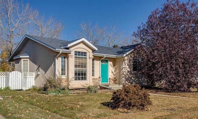 4606 55 Avenue, Lacombe