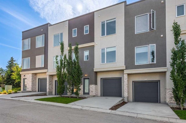 507 Shawnee Square Sw, Calgary