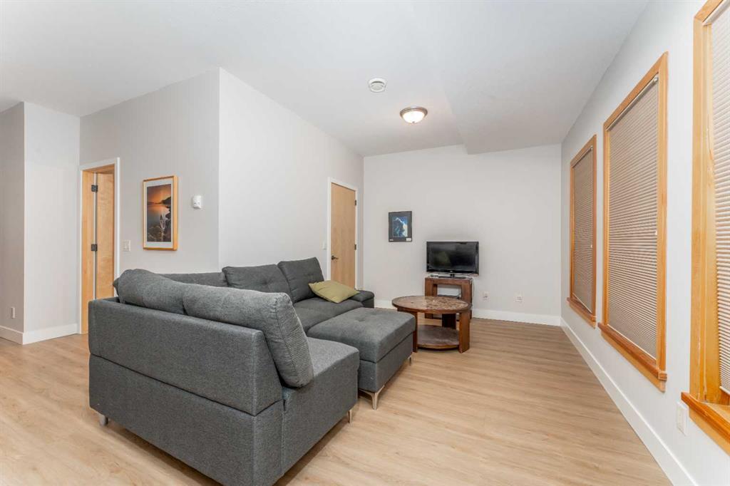 2, 300 Eagle Terrace Road, Canmore – Residential Row/Townhouse Listing Photo 30