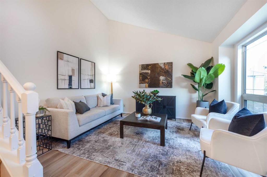 47 Hawkstone Drive Northwest, Calgary – Residential Detached Listing Photo 9