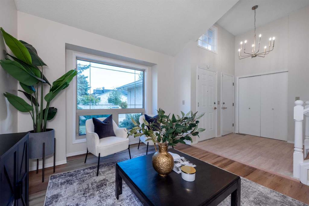 47 Hawkstone Drive Northwest, Calgary – Residential Detached Listing Photo 11