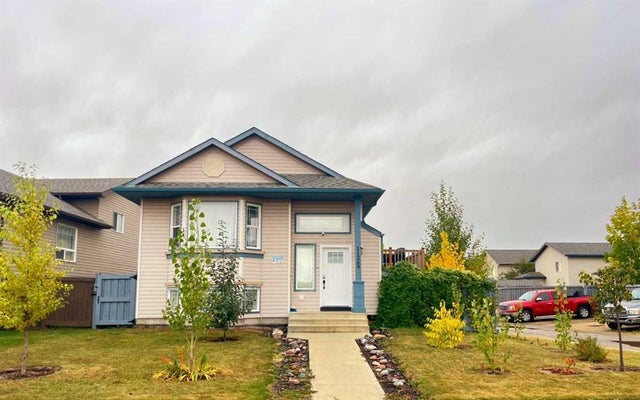11269 75 Avenue, Grande Prairie