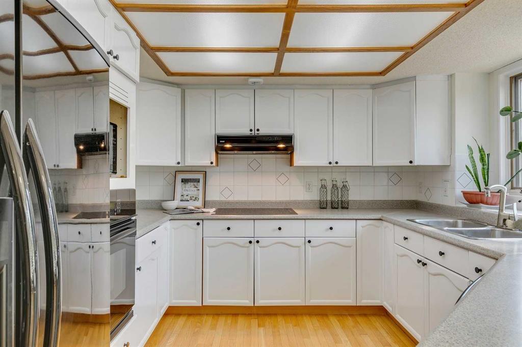 33 Shawnee View Southwest, Calgary – Residential Detached Listing Photo 9