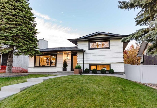 1128 Lake Sylvan Place Se, Calgary