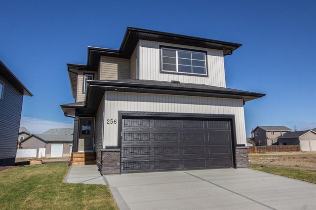 256 Augustus Way, Penhold