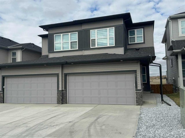215 Heritage Heights, Cochrane
