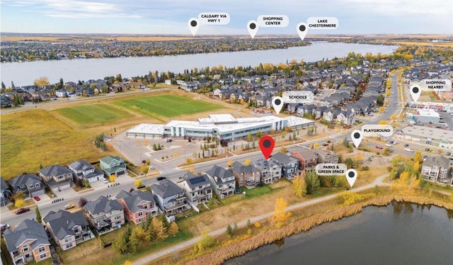 332 Kinniburgh Boulevard, Chestermere