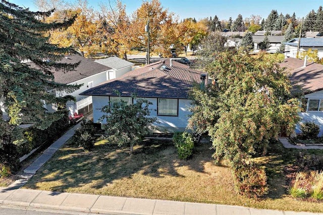 3252 Dover Ridge Drive Se, Calgary