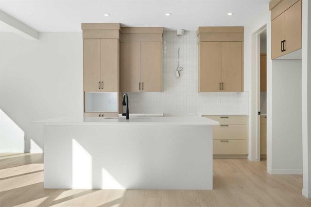 17 Marmot Passage Nw, Calgary