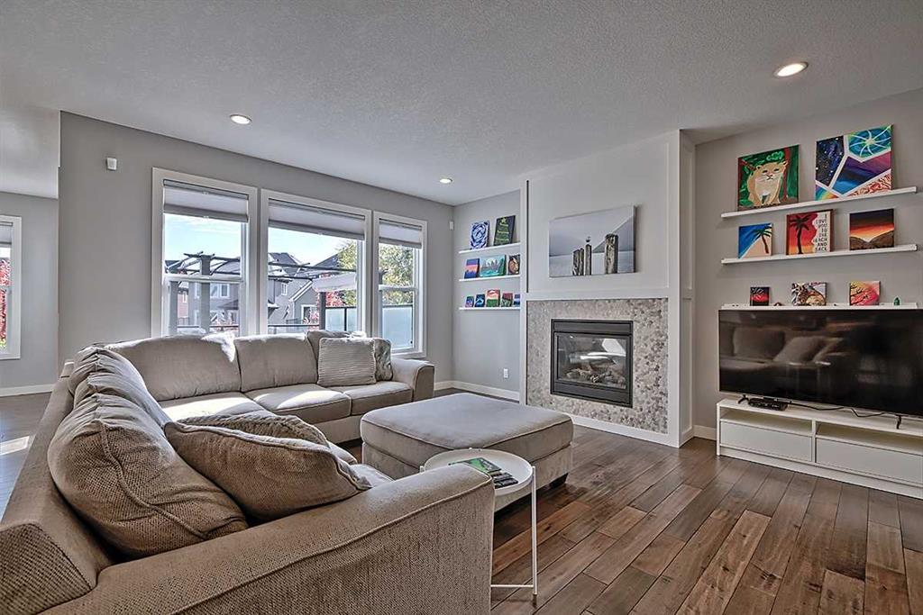 94 Masters Mews Southeast, Calgary – Residential Detached Listing Photo 12