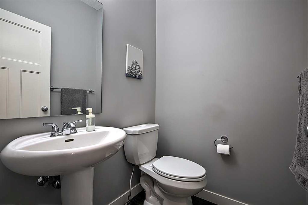 94 Masters Mews Southeast, Calgary – Residential Detached Listing Photo 16