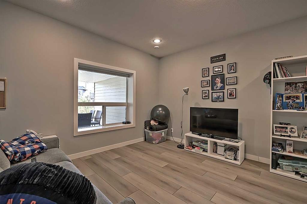 94 Masters Mews Southeast, Calgary – Residential Detached Listing Photo 32