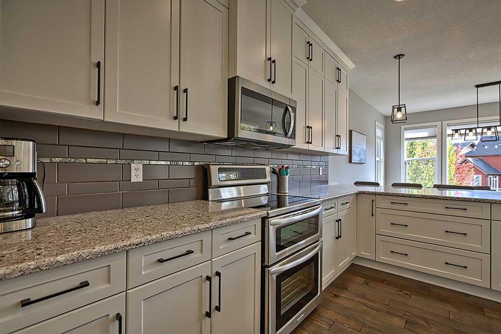 94 Masters Mews Southeast, Calgary – Residential Detached Listing Photo 3