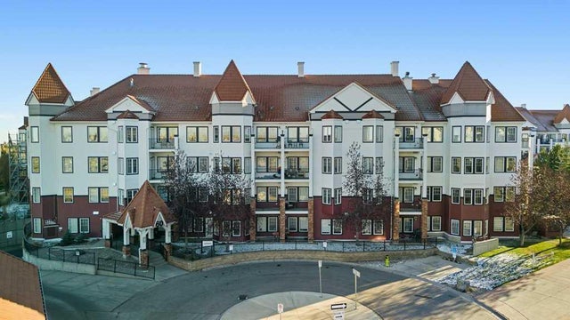 240, 60 Royal Oak Plaza Nw, Calgary
