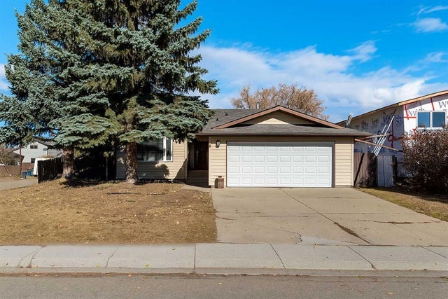 404 6 Street, Irricana