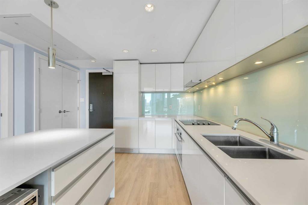 2208, 1122 3 Street Southeast, Calgary – Residential Apartment Listing Photo 9