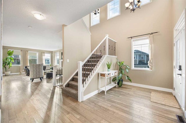 79 Ridge View Close, Cochrane